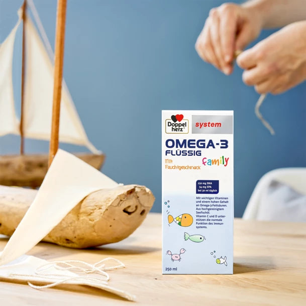 OMEGA-3 family FLÜSSIG                        أوميغا 3 على شكل سائل للعائلة